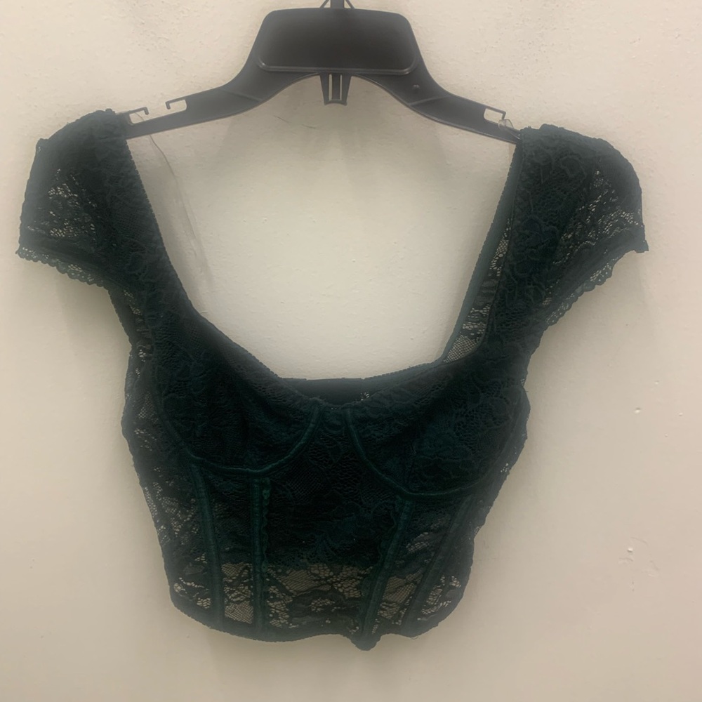 Windsor Lace Crop Top in Dark Green